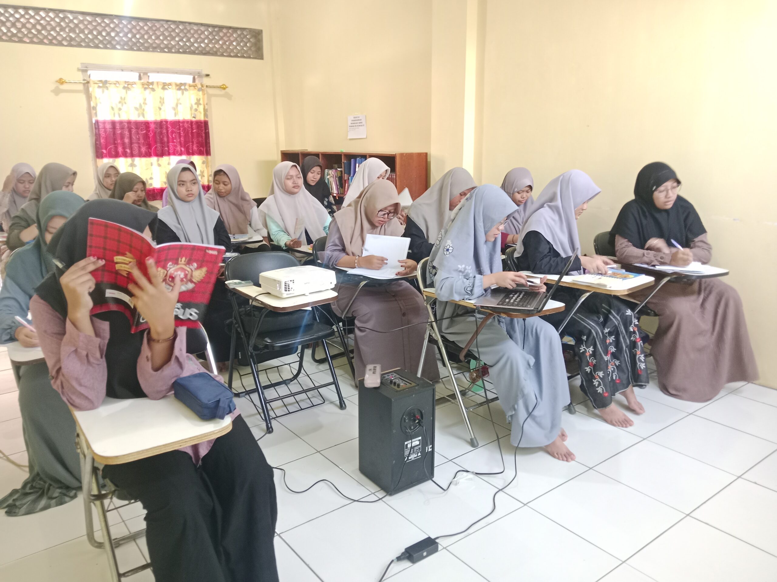 filter: 0; fileterIntensity: 0.0; filterMask: 0; captureOrientation: null;
brp_mask:0;
brp_del_th:null;
brp_del_sen:null;
delta:null;
module: photo;hw-remosaic: false;touch: (-1.0, -1.0);sceneMode: 2;cct_value: 0;AI_Scene: (-1, -1);aec_lux: 0.0;aec_lux_index: 0;HdrStatus: auto;albedo:  ;confidence:  ;motionLevel: 0;weatherinfo: null;temperature: 41;