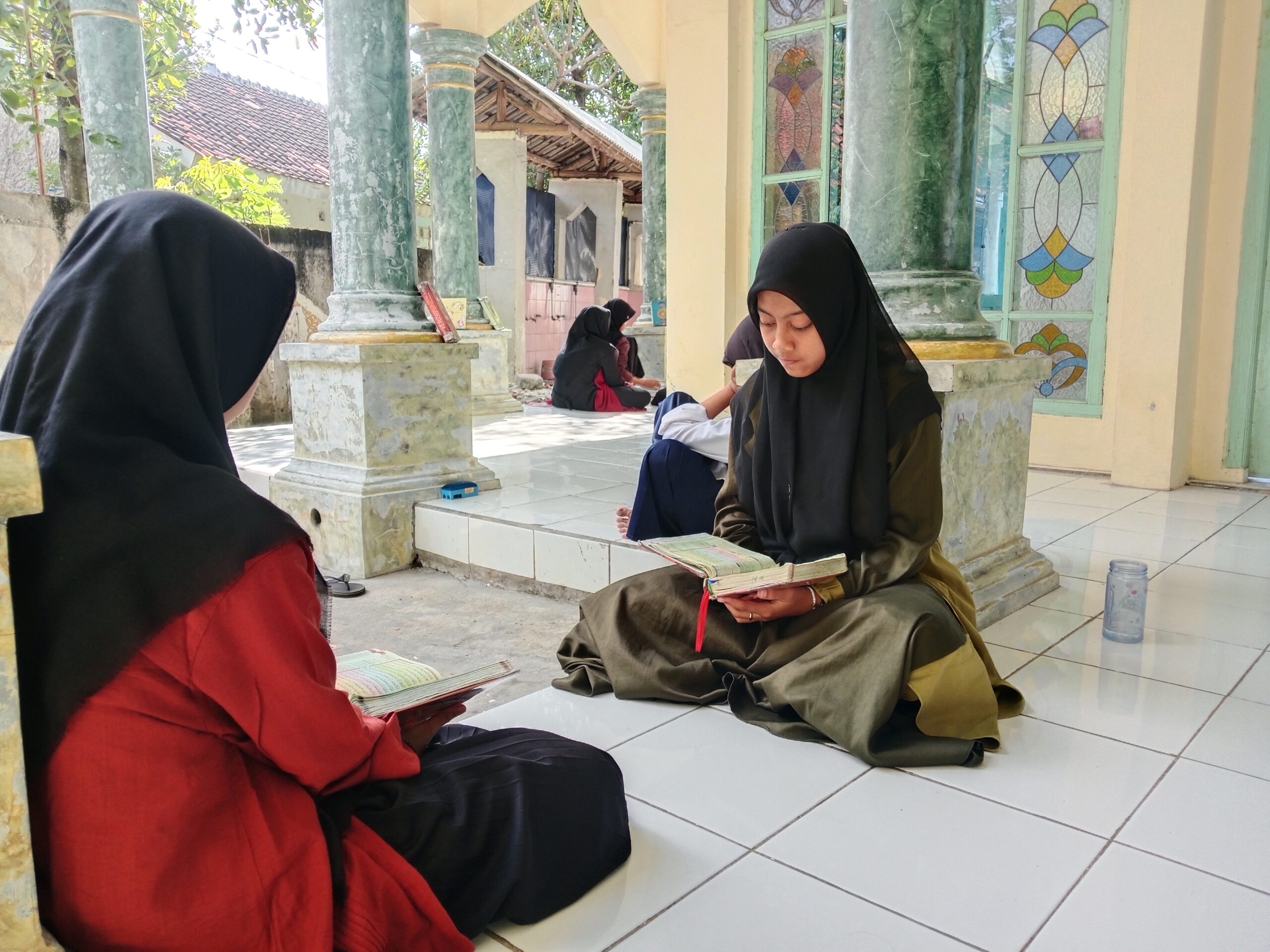 filter: 0; fileterIntensity: 0.0; filterMask: 0; captureOrientation: null;
brp_mask:0;
brp_del_th:null;
brp_del_sen:null;
delta:null;
module: photo;hw-remosaic: false;touch: (-1.0, -1.0);sceneMode: 2;cct_value: 0;AI_Scene: (-1, -1);aec_lux: 0.0;aec_lux_index: 0;HdrStatus: auto;albedo:  ;confidence:  ;motionLevel: 0;weatherinfo: null;temperature: 36;